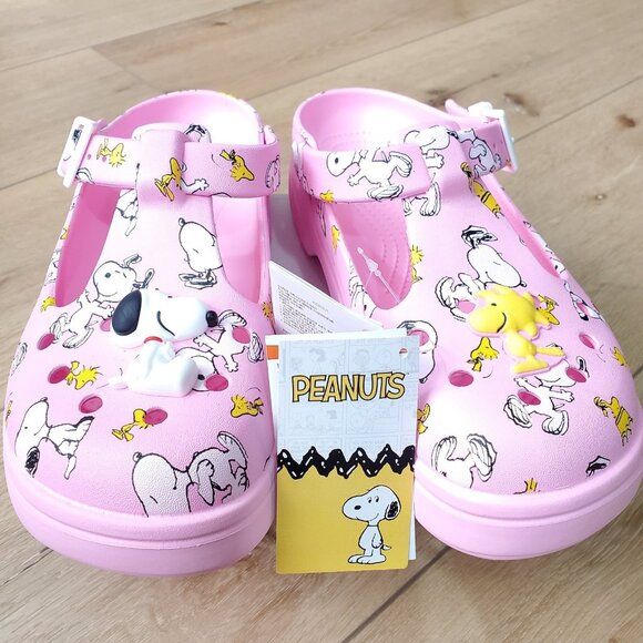 Crocs Peanuts Snoopy Woodstock Mary Jane Clog Pink 211130-90H Womens Size 10 NEW - Picture 4 of 8